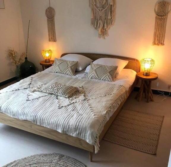 تختخواب و صبحانه Villa Sylvania