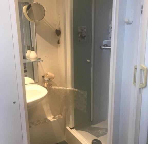 تختخواب و صبحانه Villa Sylvania