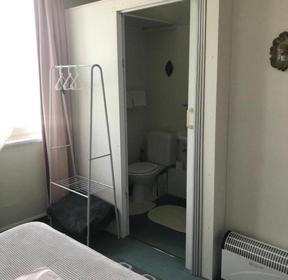 تختخواب و صبحانه Villa Sylvania