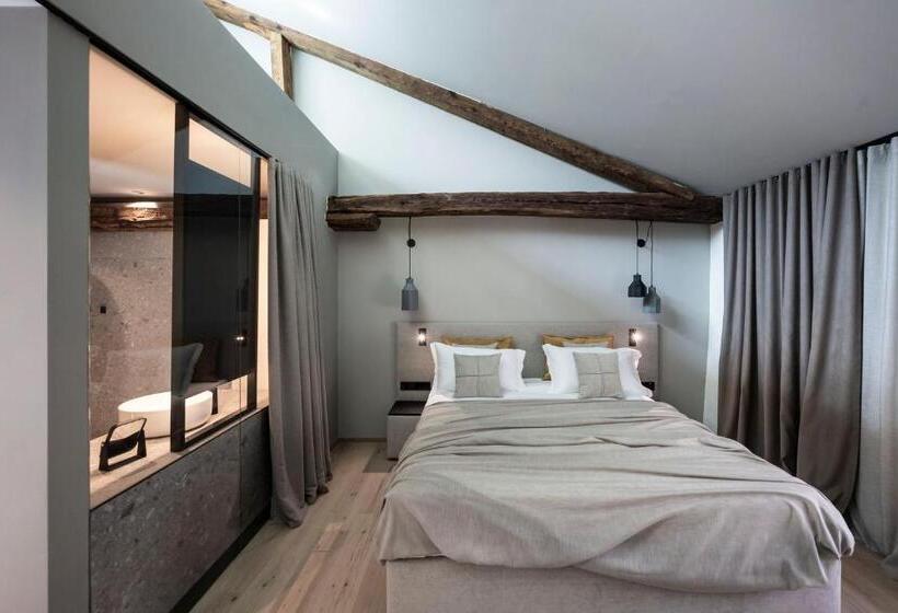 בית מלון כפרי Monastero Arx Vivendi