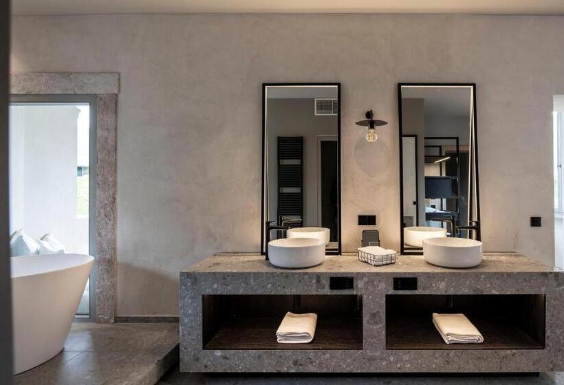 בית מלון כפרי Monastero Arx Vivendi