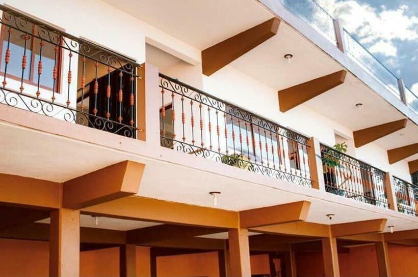 Hotell Posada Acaxiloco