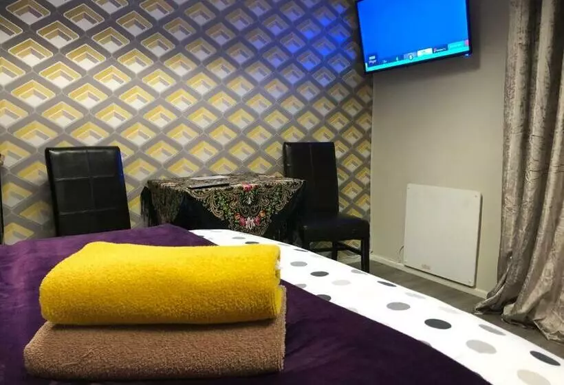 Majatalo Bright Apartments