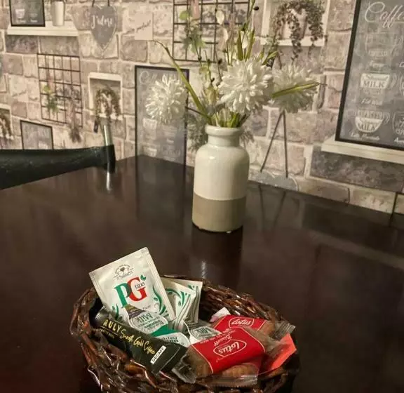 Majatalo Bright Apartments