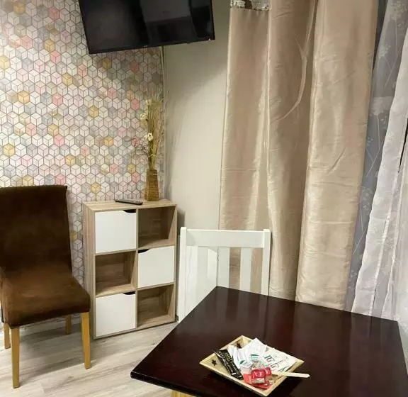 Majatalo Bright Apartments