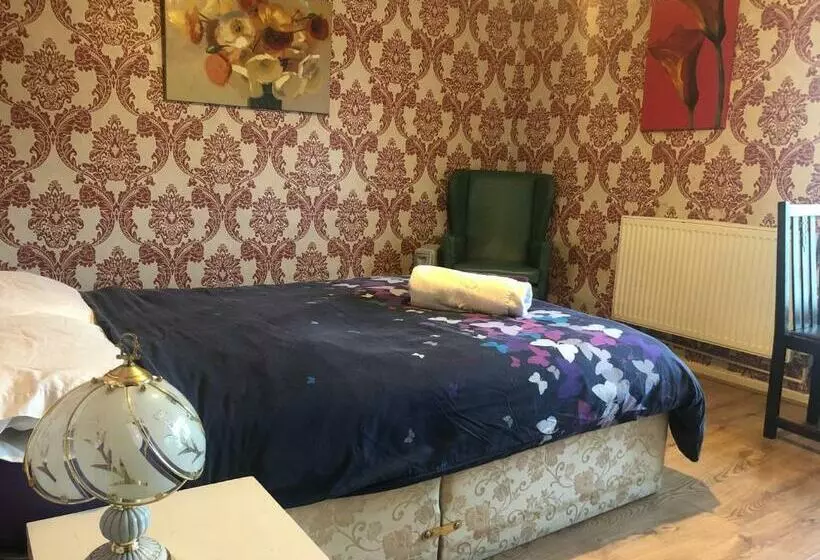 Majatalo Bright Apartments