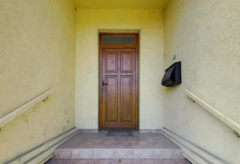 Majatalo Highway House