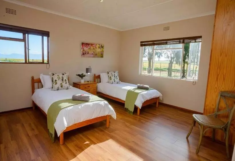 پانسیون Oorvloed Guesthouse