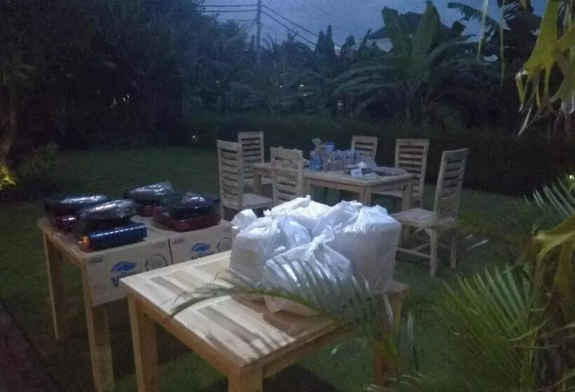 پانسیون Tamiu Guesthouse At Desa Wisata Keramas Near Keramas Surf Beach