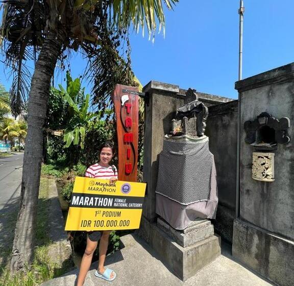 膳宿费 Tamiu Guesthouse At Desa Wisata Keramas Near Keramas Surf Beach