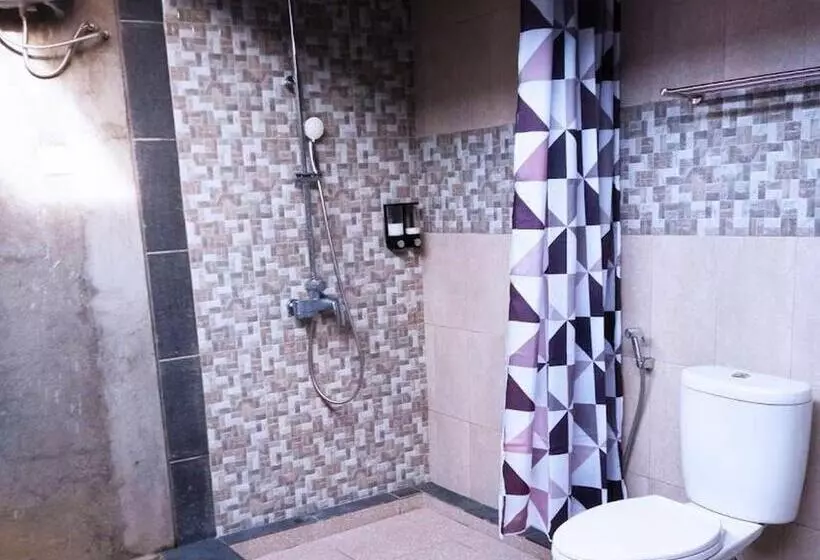 پانسیون Tamiu Guesthouse At Desa Wisata Keramas Near Keramas Surf Beach