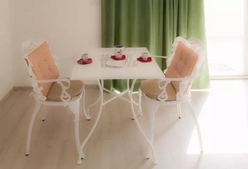 Aamiaismajoitus (B&B) Arco Fiorito