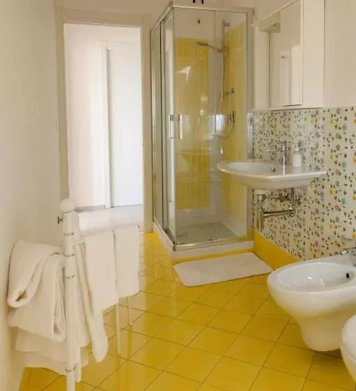 Aamiaismajoitus (B&B) Arco Fiorito