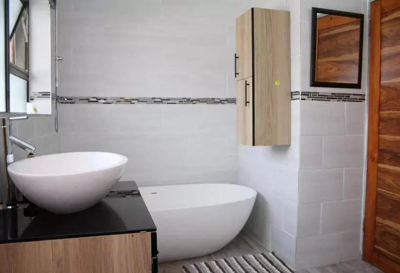 Aamiaismajoitus (B&B) Charis View Guest House