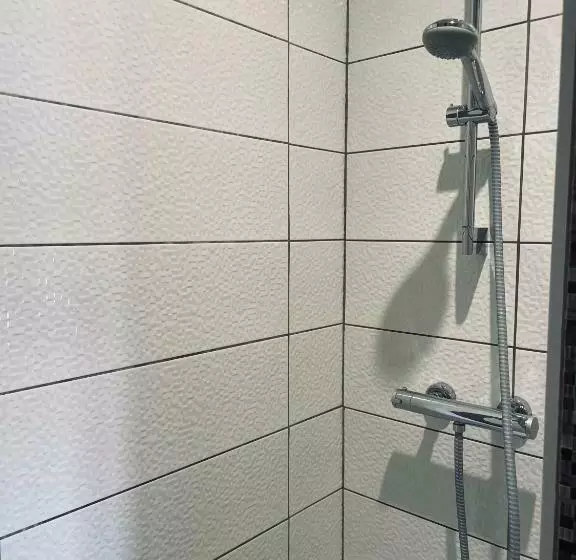 Aamiaismajoitus (B&B) Logis Paul Massy