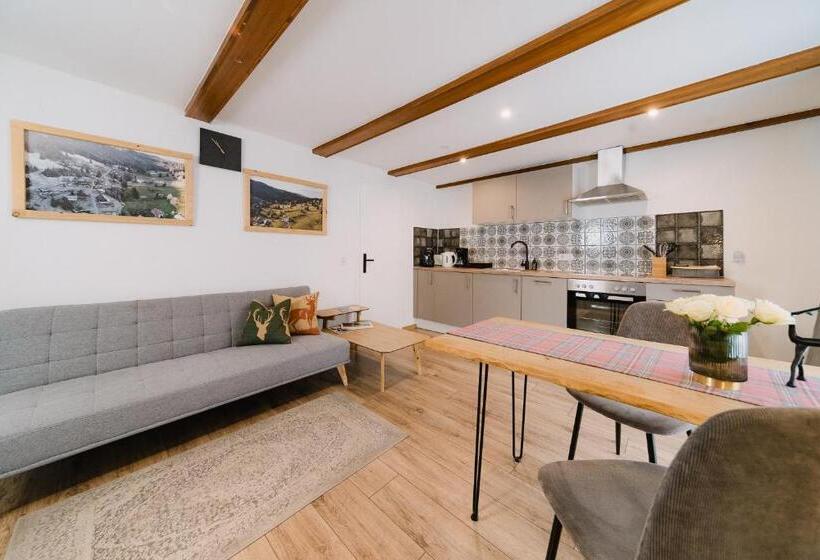 Black Forest Dream Apartments