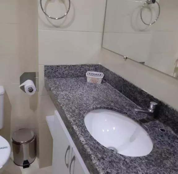 Flat Beira Mar, Olinda 4 Rodas 305