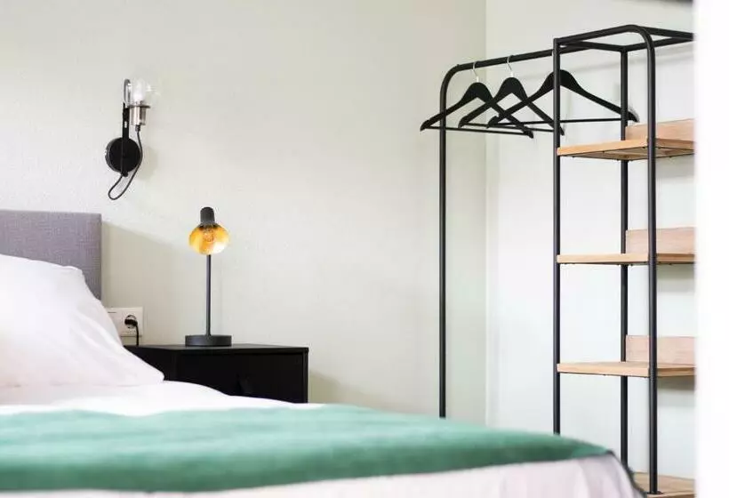 Hotelli Van Der Meer