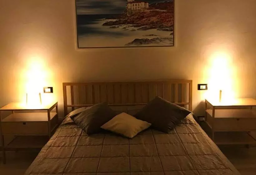 پانسیون Attico Livorno Bed & Relax
