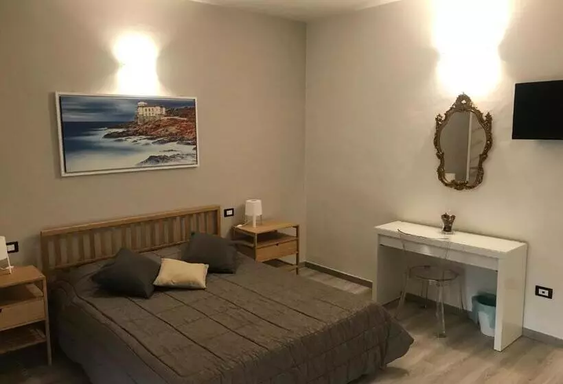 پانسیون Attico Livorno Bed & Relax