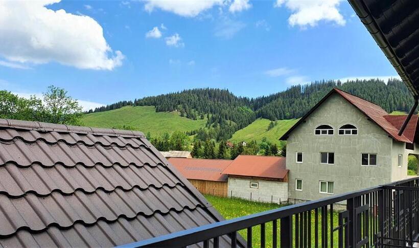 پانسیون Bukovina Blue