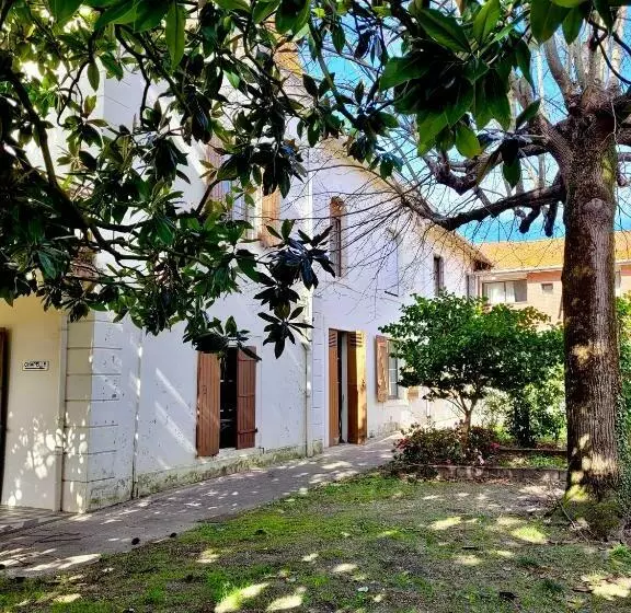 Majatalo Maison Notre Dame Des Apôtres