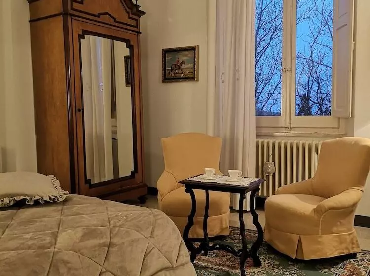 پانسیون Villa Monacelli