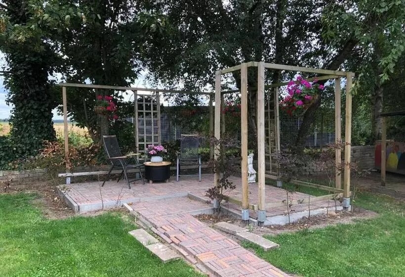 Aamiaismajoitus (B&B) Altynghe