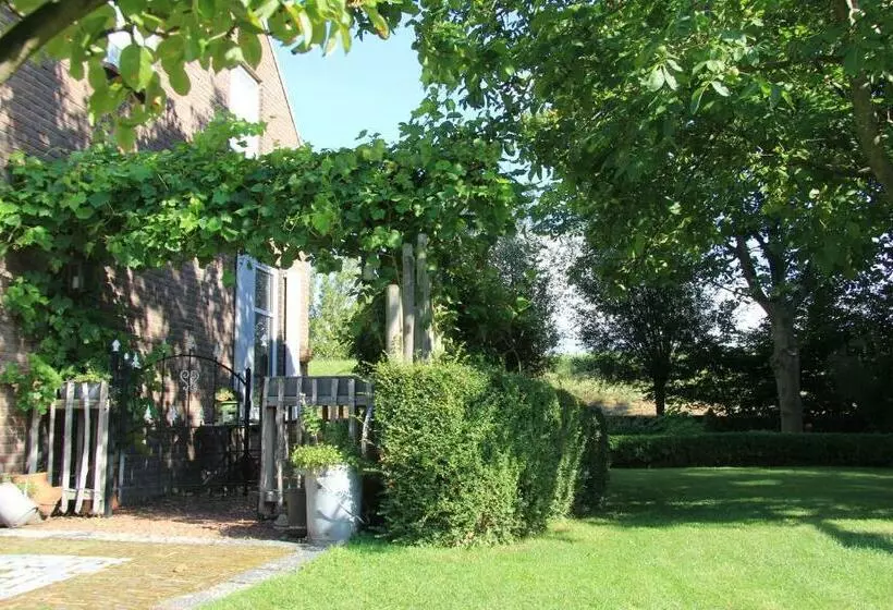 Aamiaismajoitus (B&B) Zeeland & Meer