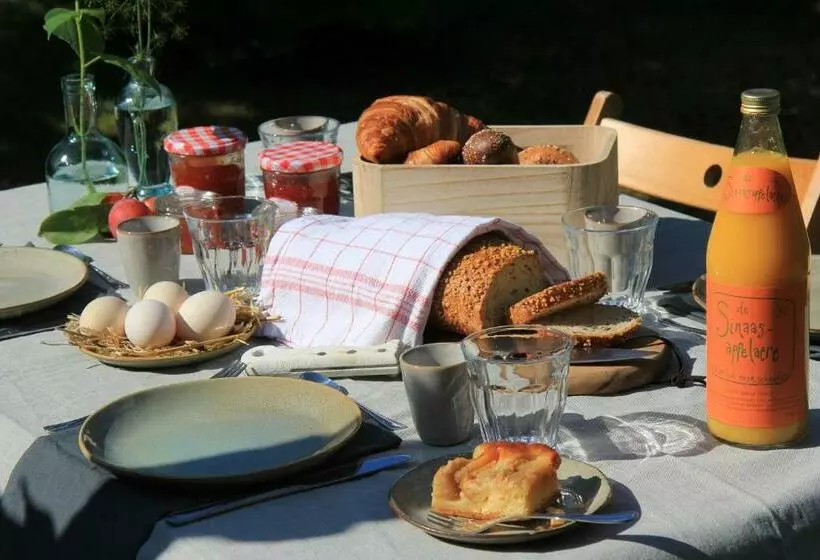 Aamiaismajoitus (B&B) Zeeland & Meer