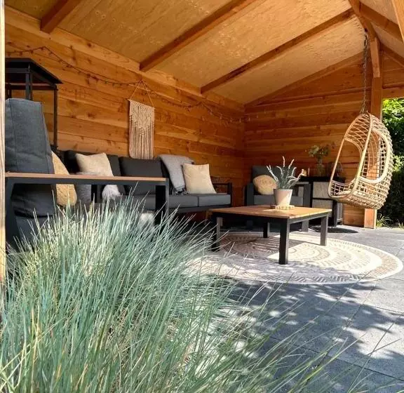 Aamiaismajoitus (B&B) Zeeland & Meer