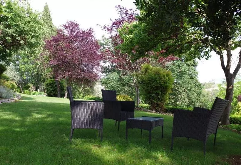 Majatalo Les Chambres D Hôtes De Valensole Au Pays Des Lavandes Et Proche Des Gorges Du Verdon