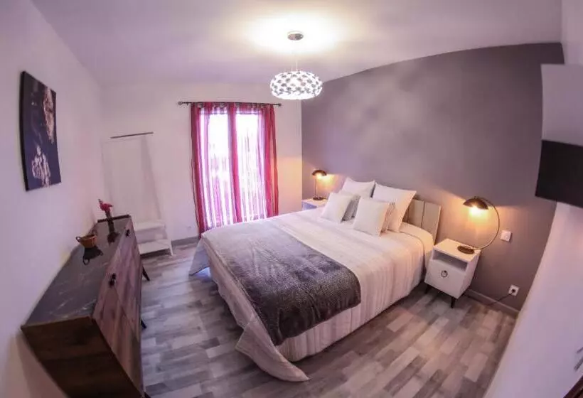 Majatalo Les Chambres D Hôtes De Valensole Au Pays Des Lavandes Et Proche Des Gorges Du Verdon