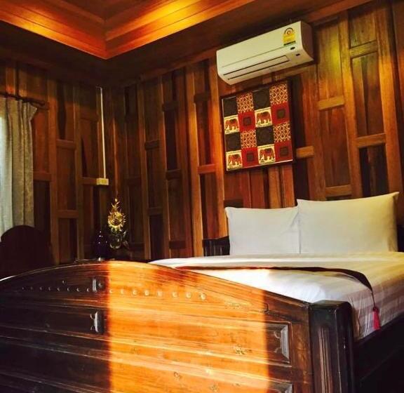 Sirilagoona Home Resort