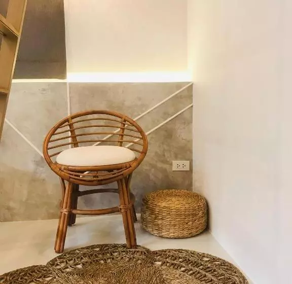 Sirilagoona Home Resort