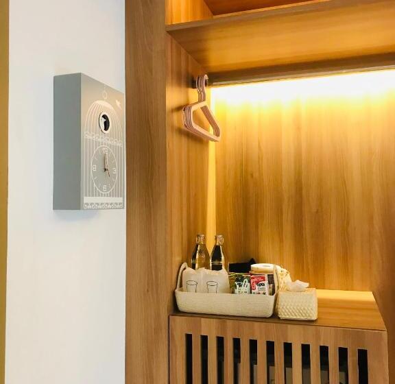 Sirilagoona Home Resort