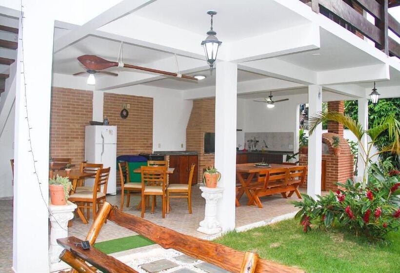 הוסטל Marlua Quartos & Suítes