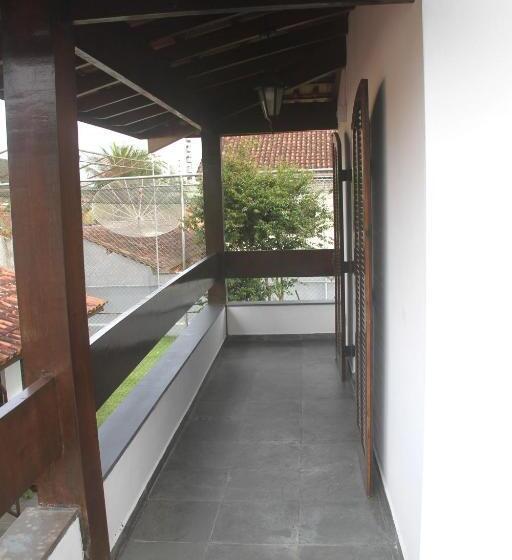 הוסטל Marlua Quartos & Suítes