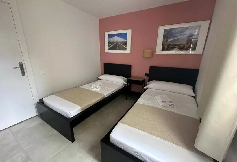 Aamiaismajoitus (B&B) Villa 8 Islas