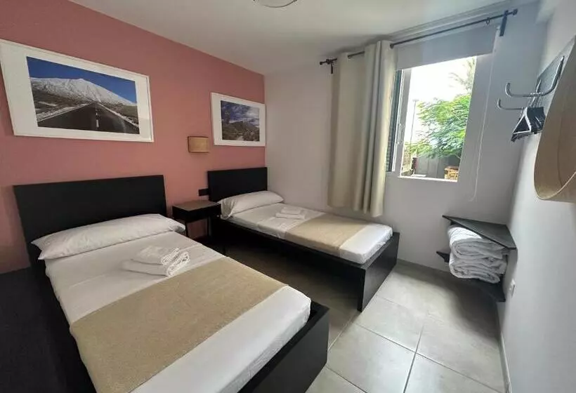 Aamiaismajoitus (B&B) Villa 8 Islas