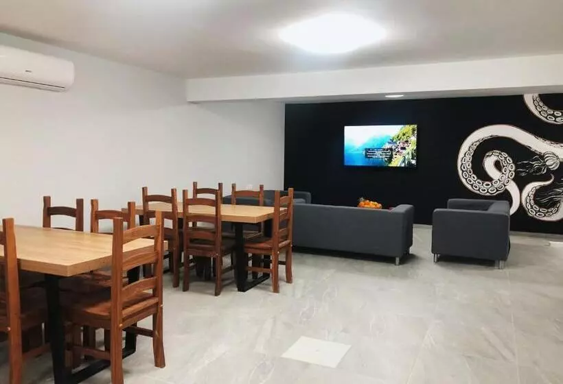 Aamiaismajoitus (B&B) Villa 8 Islas