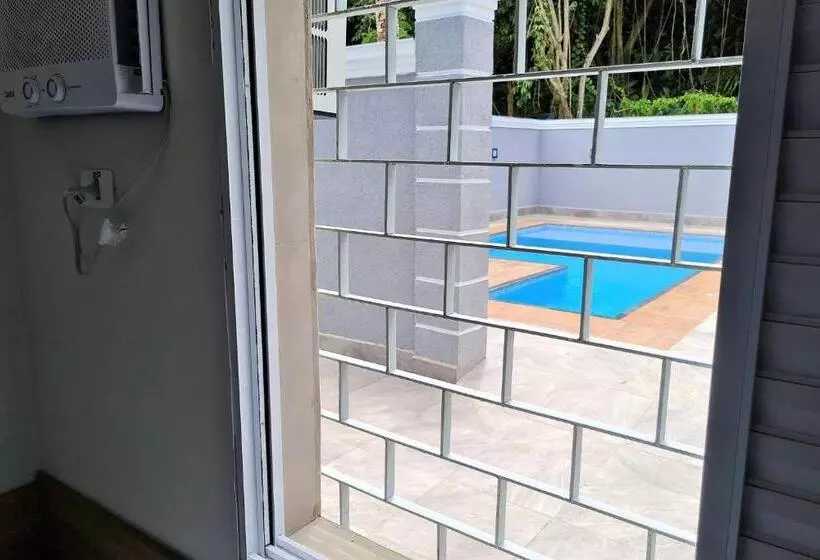 Majatalo Marmeu Enseada