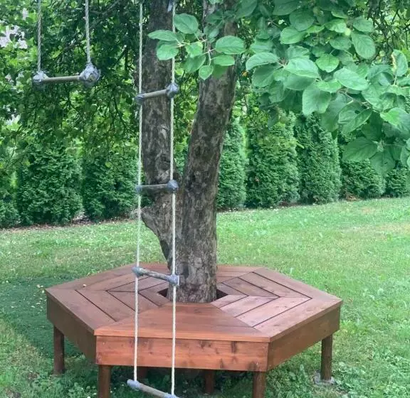 پانسیون Mäekalda Guesthouse Garden Villa With Private Sauna