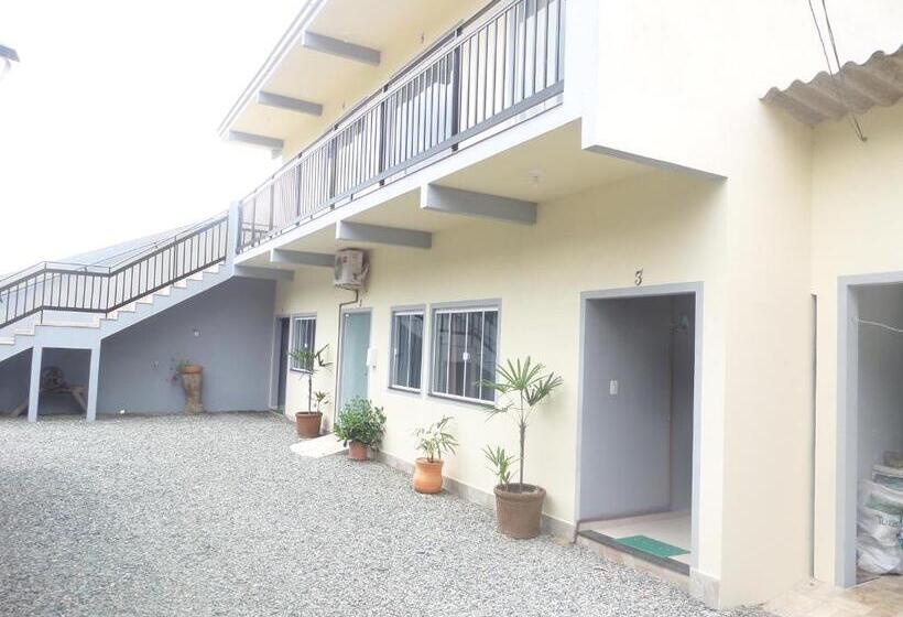 پانسیون Pousada Casa Verde