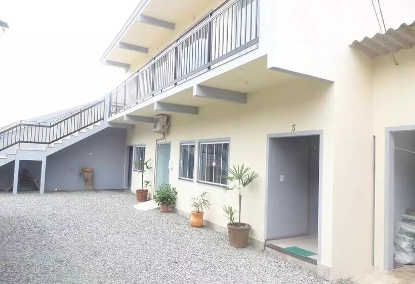 ペンション Pousada Casa Verde