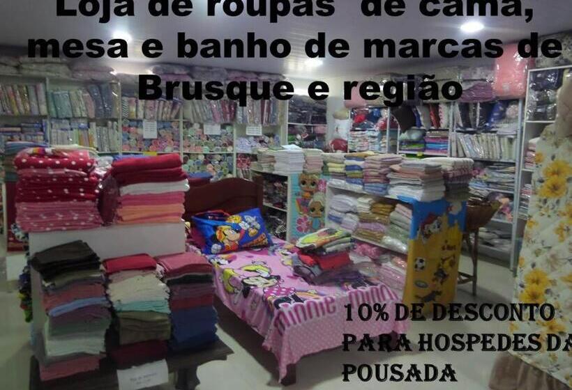 پانسیون Pousada Casa Verde