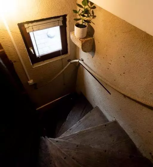 Aamiaismajoitus (B&B) La Tour Aux Grains Chambres Autonomes