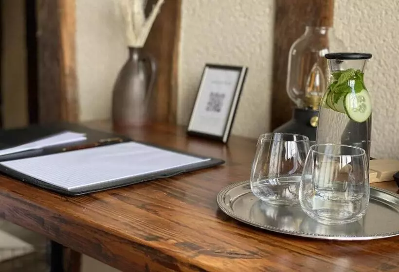 Aamiaismajoitus (B&B) La Tour Aux Grains Chambres Autonomes