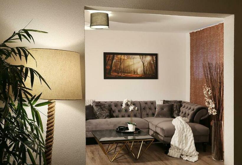 تختخواب و صبحانه Private Spa Lux With Whirlpool And Sauna In Zurich