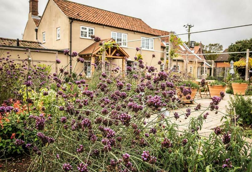 민박 The Three Horseshoes